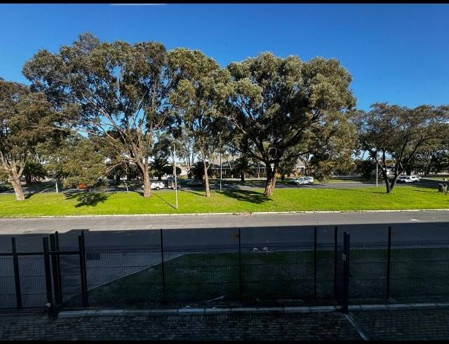 1,190M² WAREHOUSE TO LET IN BEACONVALE